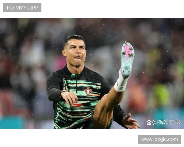 泪目！C罗40岁依然能飞 第96分钟超级倒钩看呆队友 梦回7年前巅峰